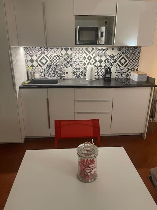 Aix En Provence - Jolie Studio Apartment Екс ан Прованс Екстериор снимка